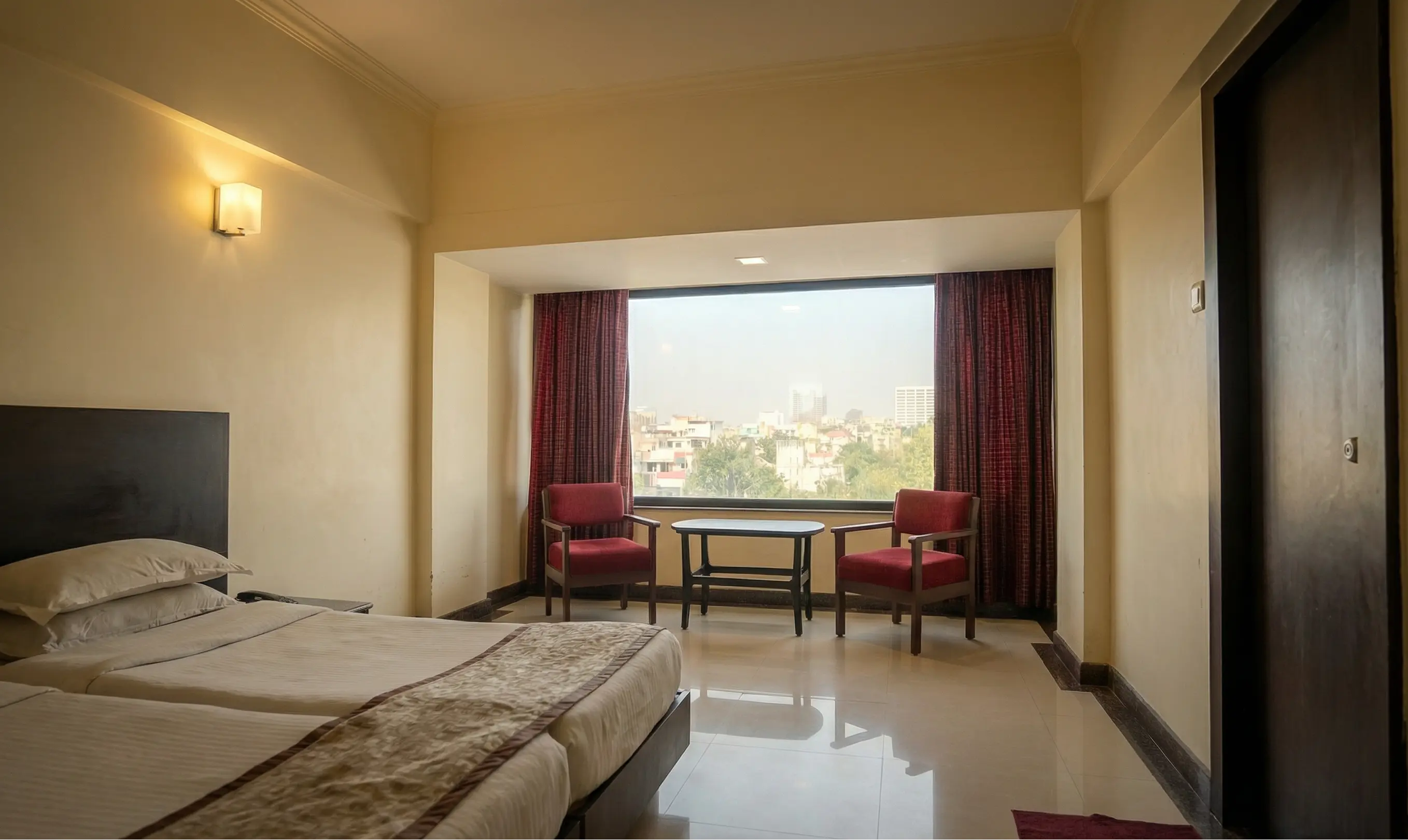 Deluxe room with city view